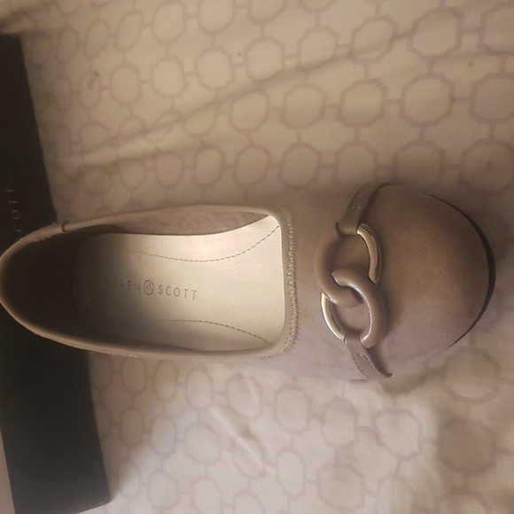 Karen Scott flats - Picture 3 of 3